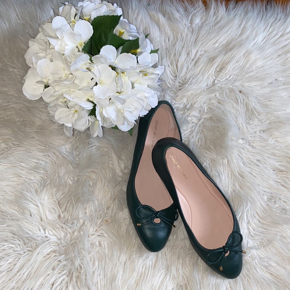 Stuart Weitzman Women's Green Flats Shoes